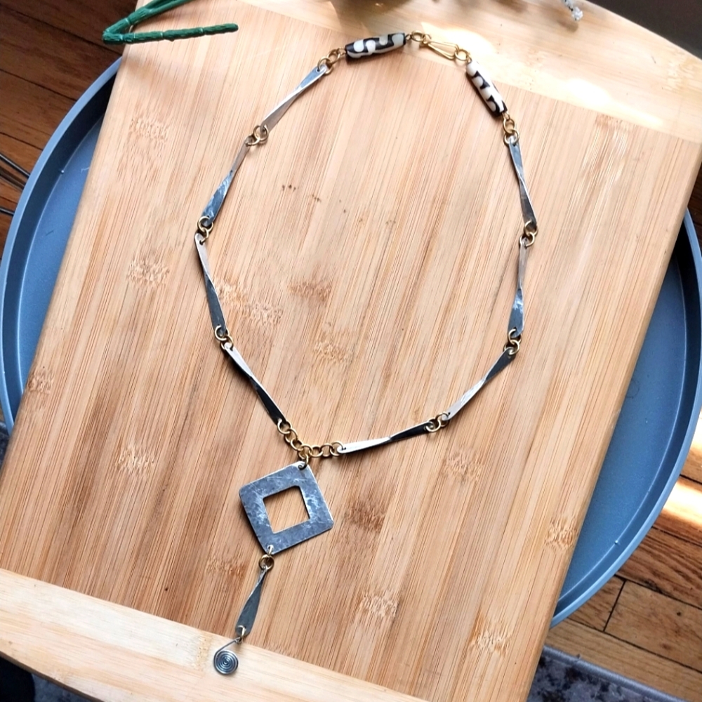 1PC Beautiful African Cascading Metal Necklace - Picture 4 of 5